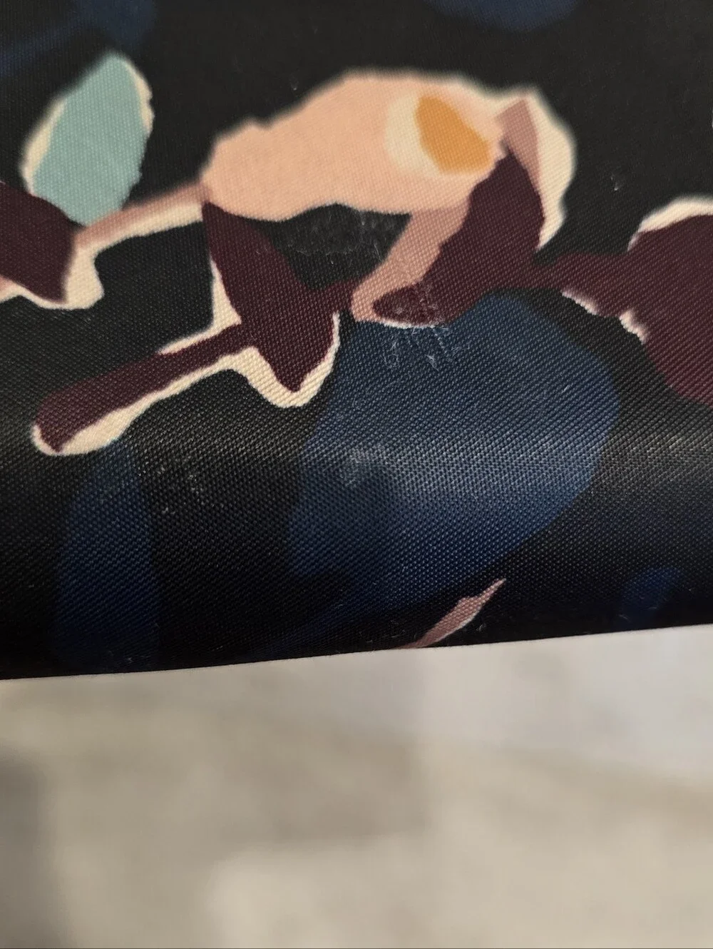 Kate Spade Floral Zip-Around Wallet in Navy and Blush - Picture 6 of 6